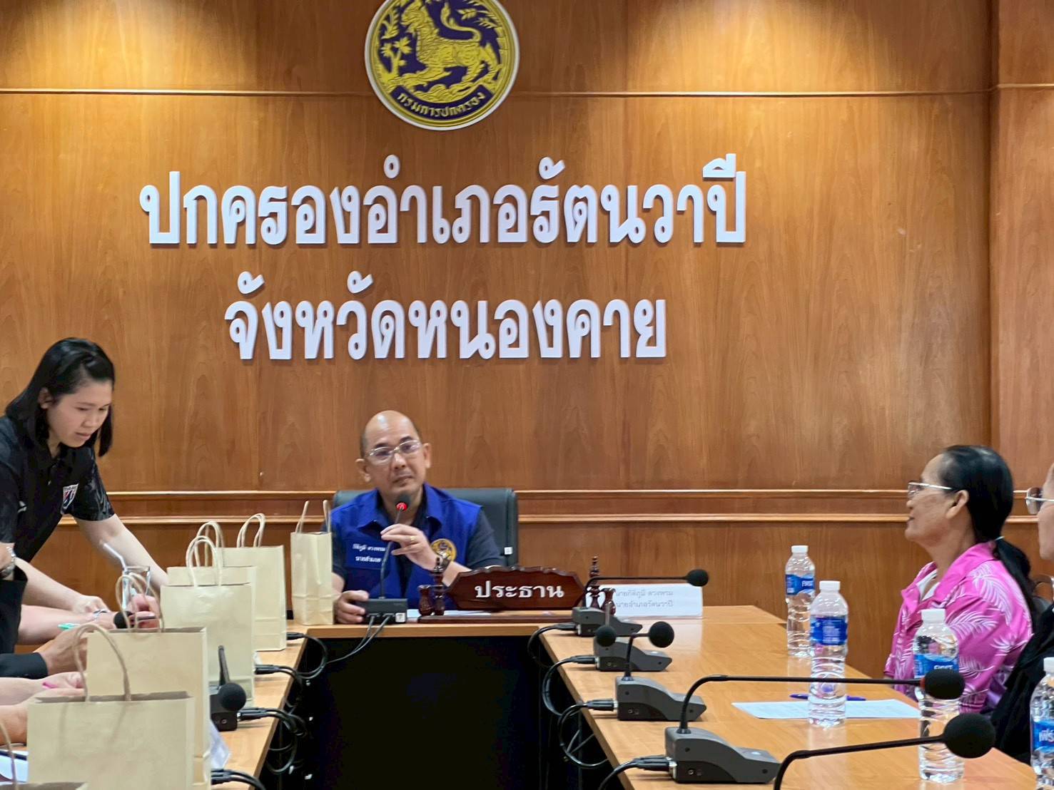 🍍 พช.รัตนวาปี ประชุมคณะอนุกรรมการกลั่นกรองและติดตามการดำเนินงานกองทุนพัฒนาบทบาทสตรีระดับอำเภอ ครั้งที่ 3/2569